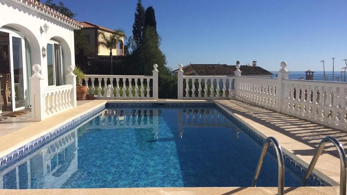 Villa With Private Pool And Gorgeous View Caleta De Velez 0*,